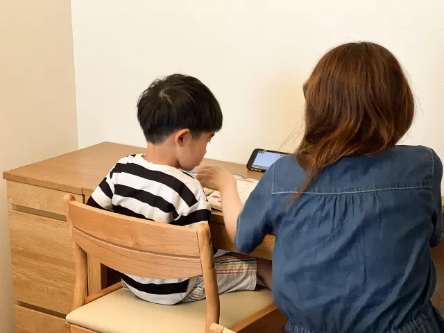 親からの教育補助